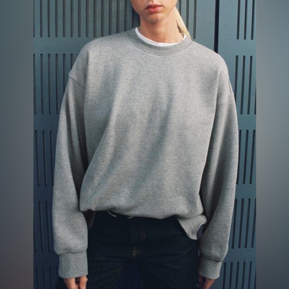 Zara gray fleece lined weighted sweatshirt